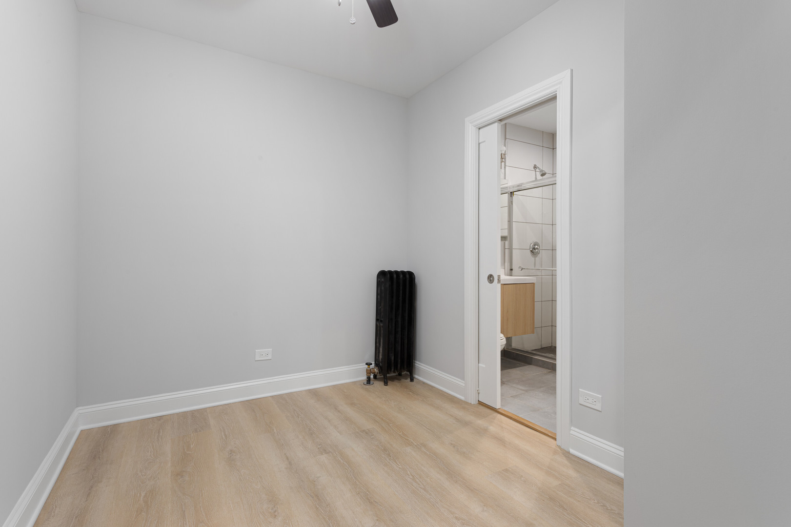 1627 W Chase Ave #1A Chicago, IL 60626