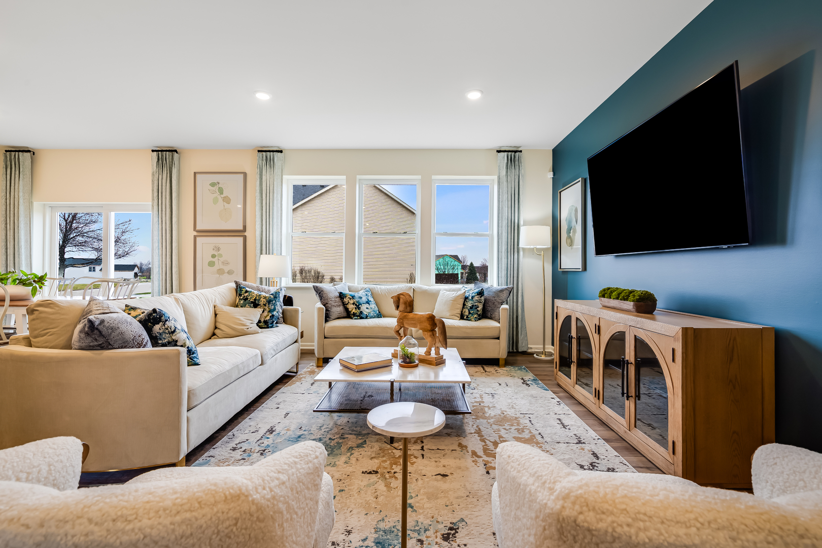 7611 Sassafras Ln Joliet, IL 60431