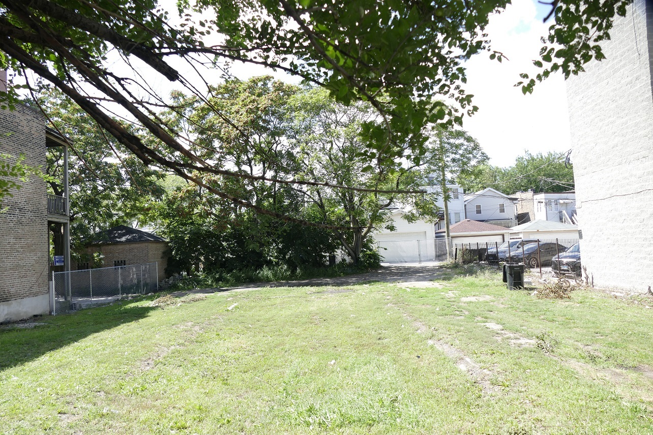 2922-2926 S Wentworth Ave Chicago, IL 60616