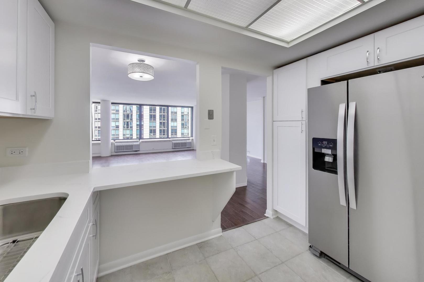 155 N Hbr Dr #5107 Chicago, IL 60601