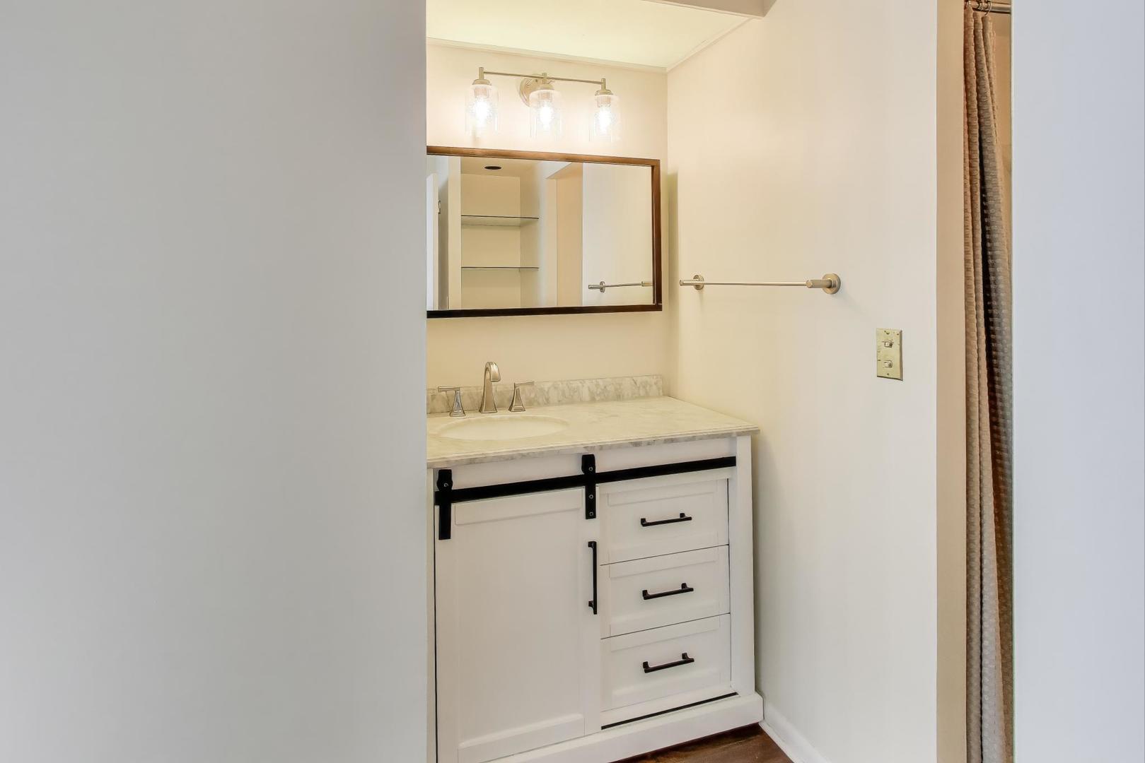 155 N Hbr Dr #5107 Chicago, IL 60601