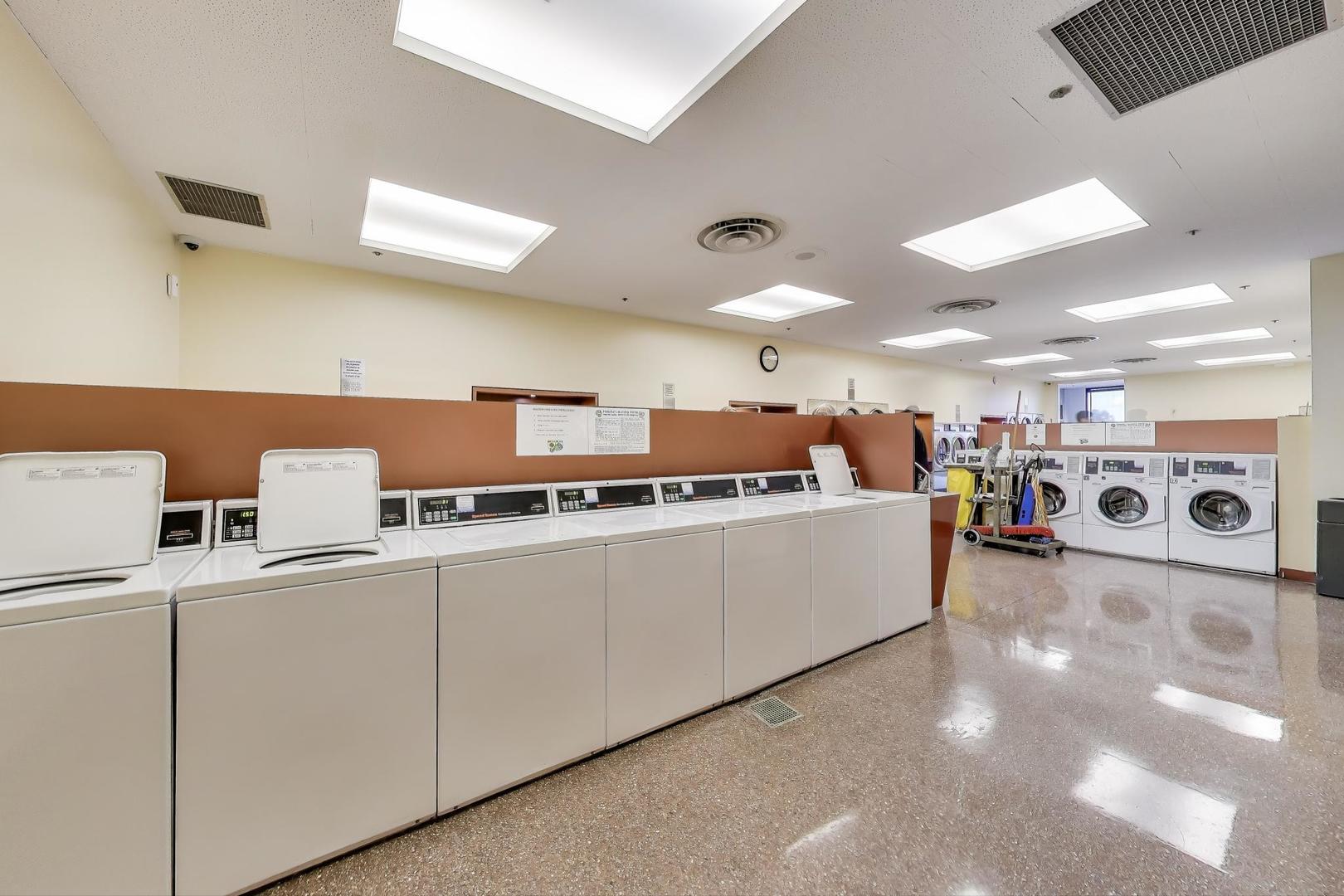 155 N Hbr Dr #5107 Chicago, IL 60601