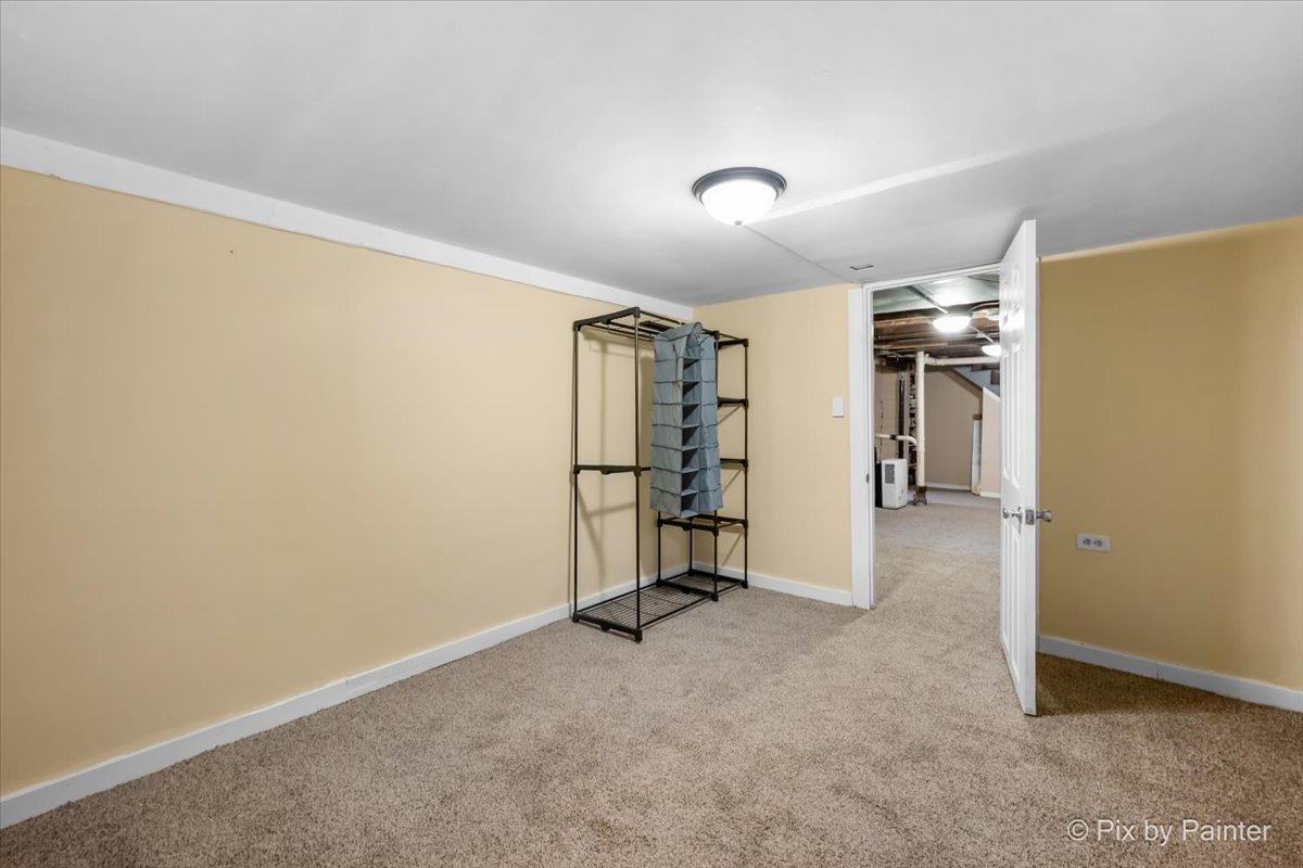 410 N Ctr St Joliet, IL 60435