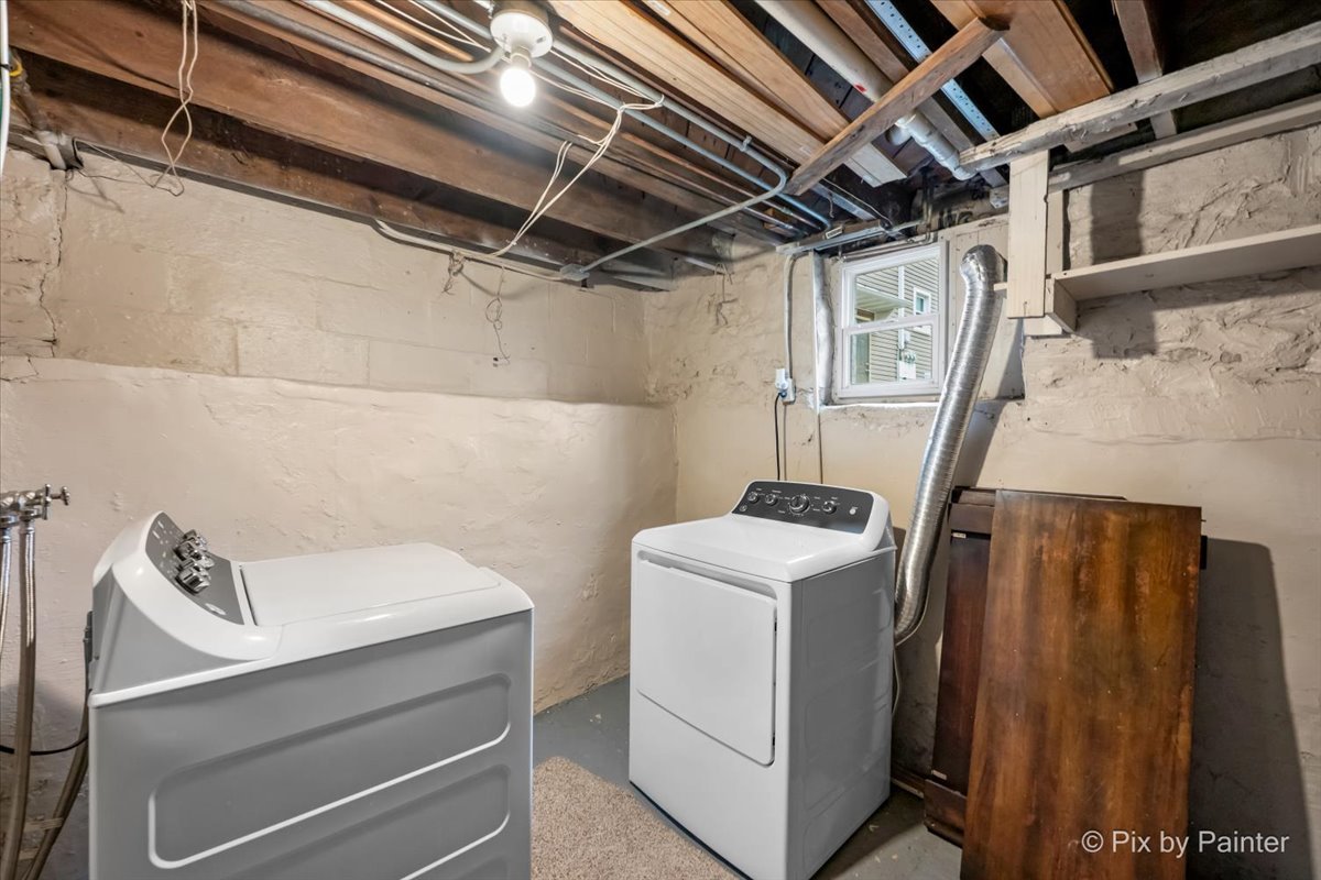 410 N Ctr St Joliet, IL 60435