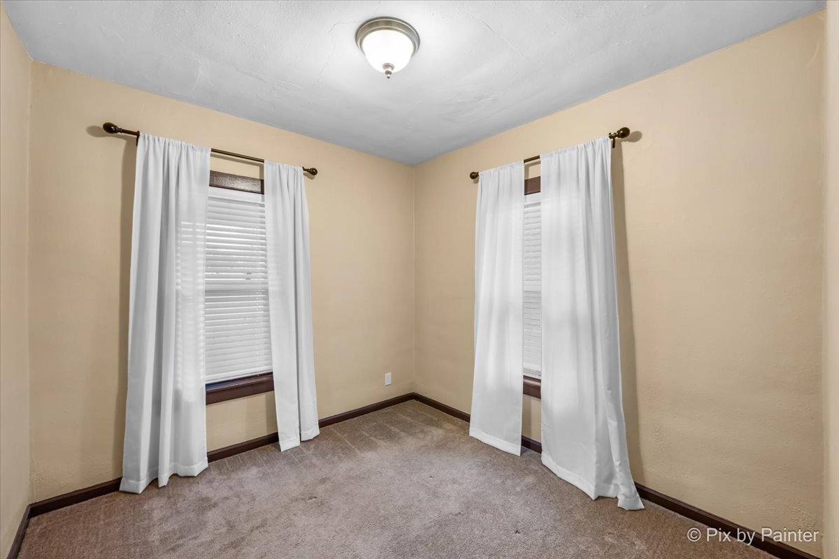 410 N Ctr St Joliet, IL 60435