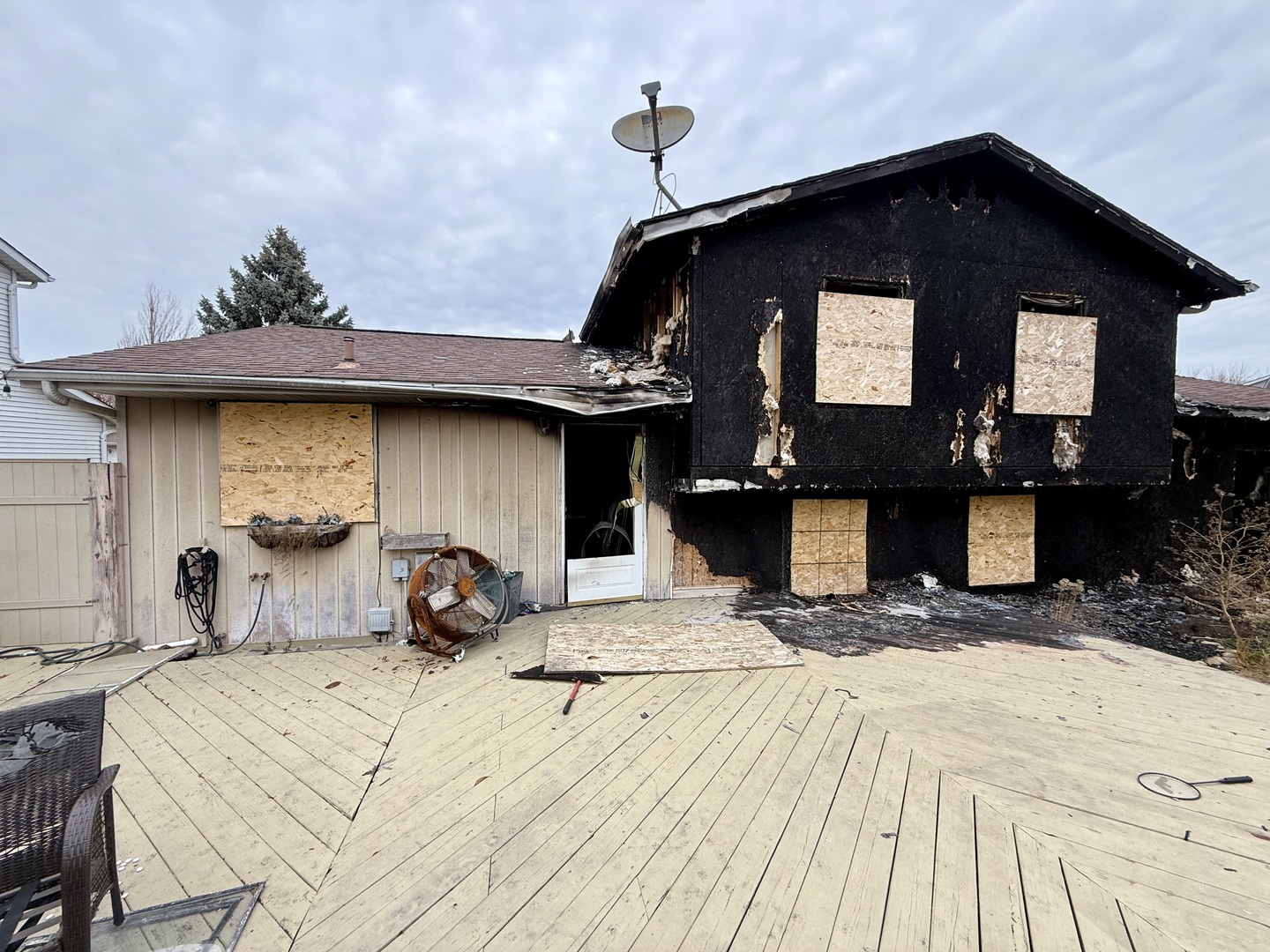 3406 Karen Dr Joliet, IL 60431