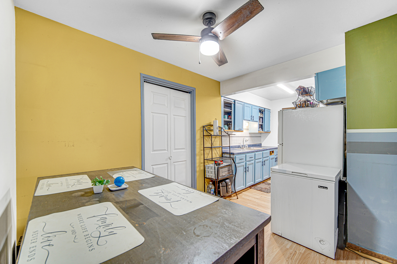 903 Elder Rd #7 Homewood, IL 60430