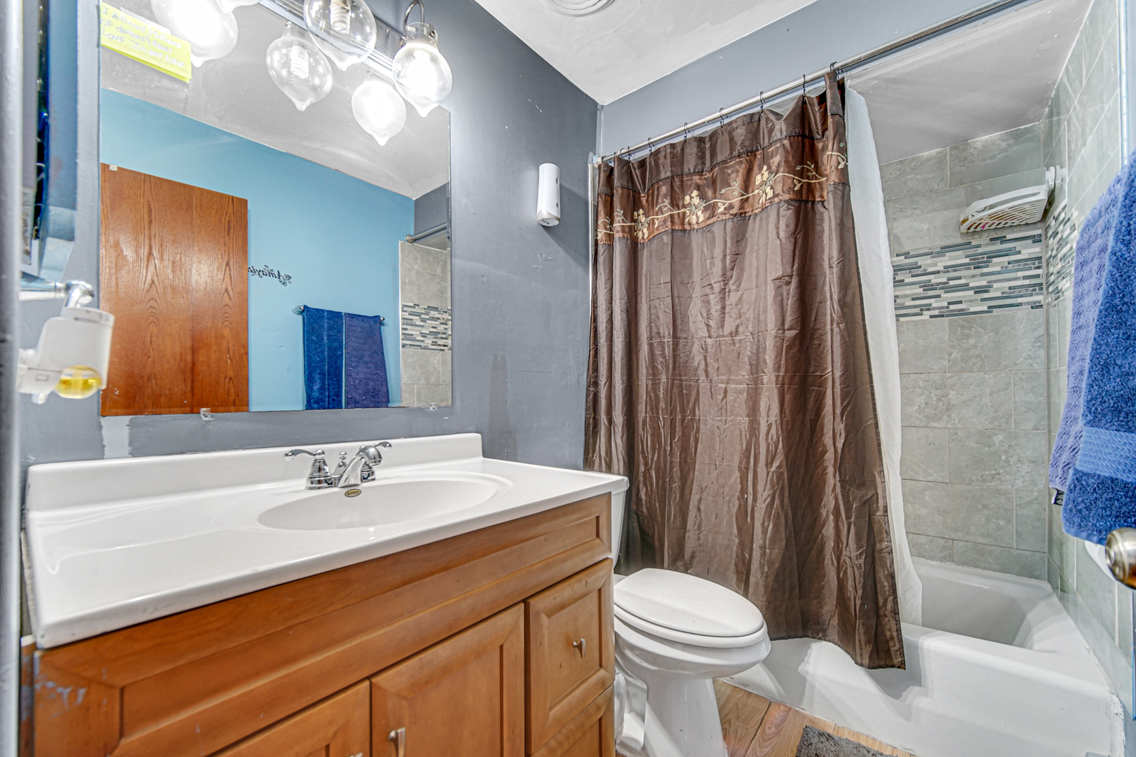 903 Elder Rd #7 Homewood, IL 60430