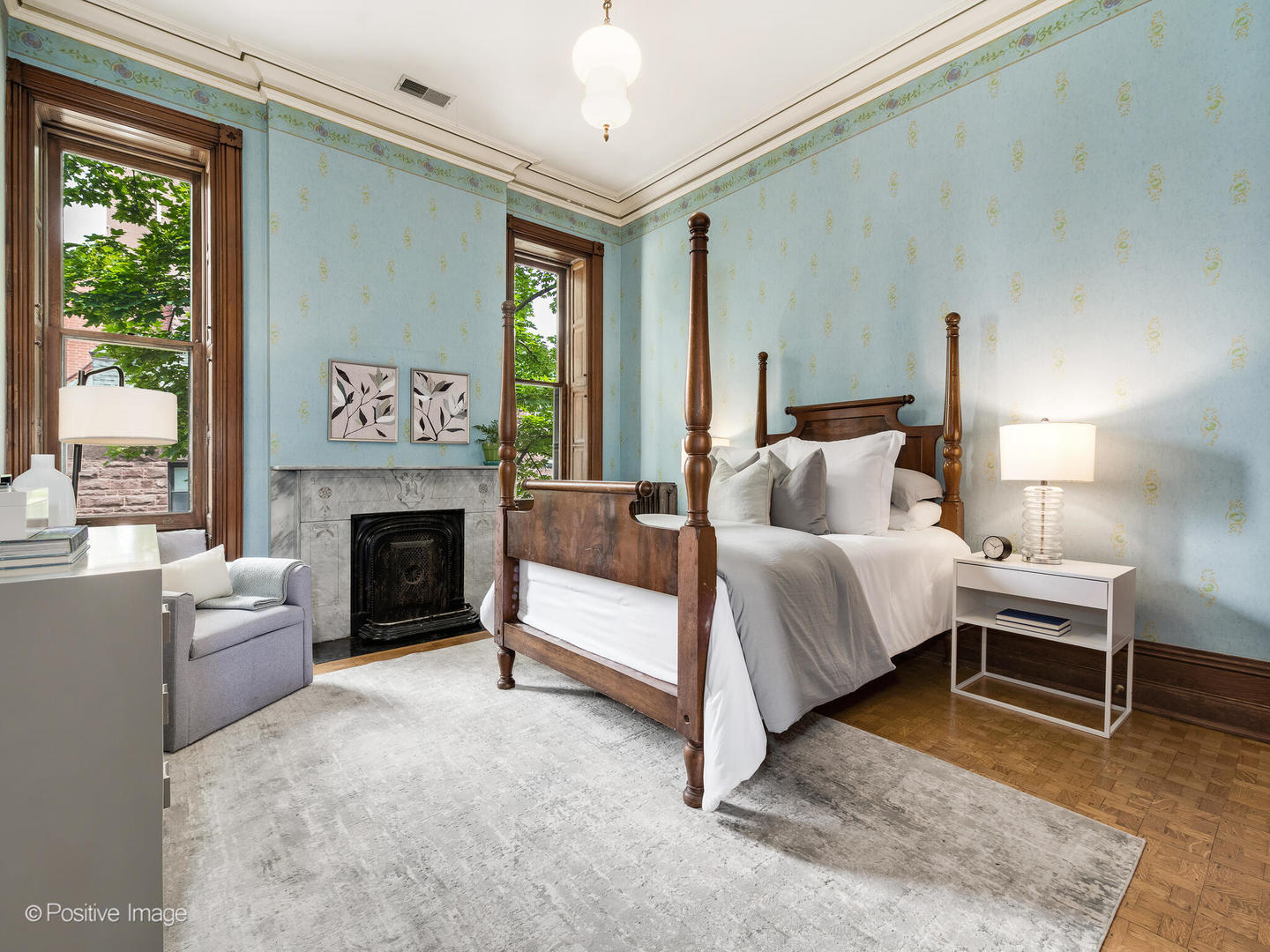 1454 N Dearborn St Chicago, IL 60610