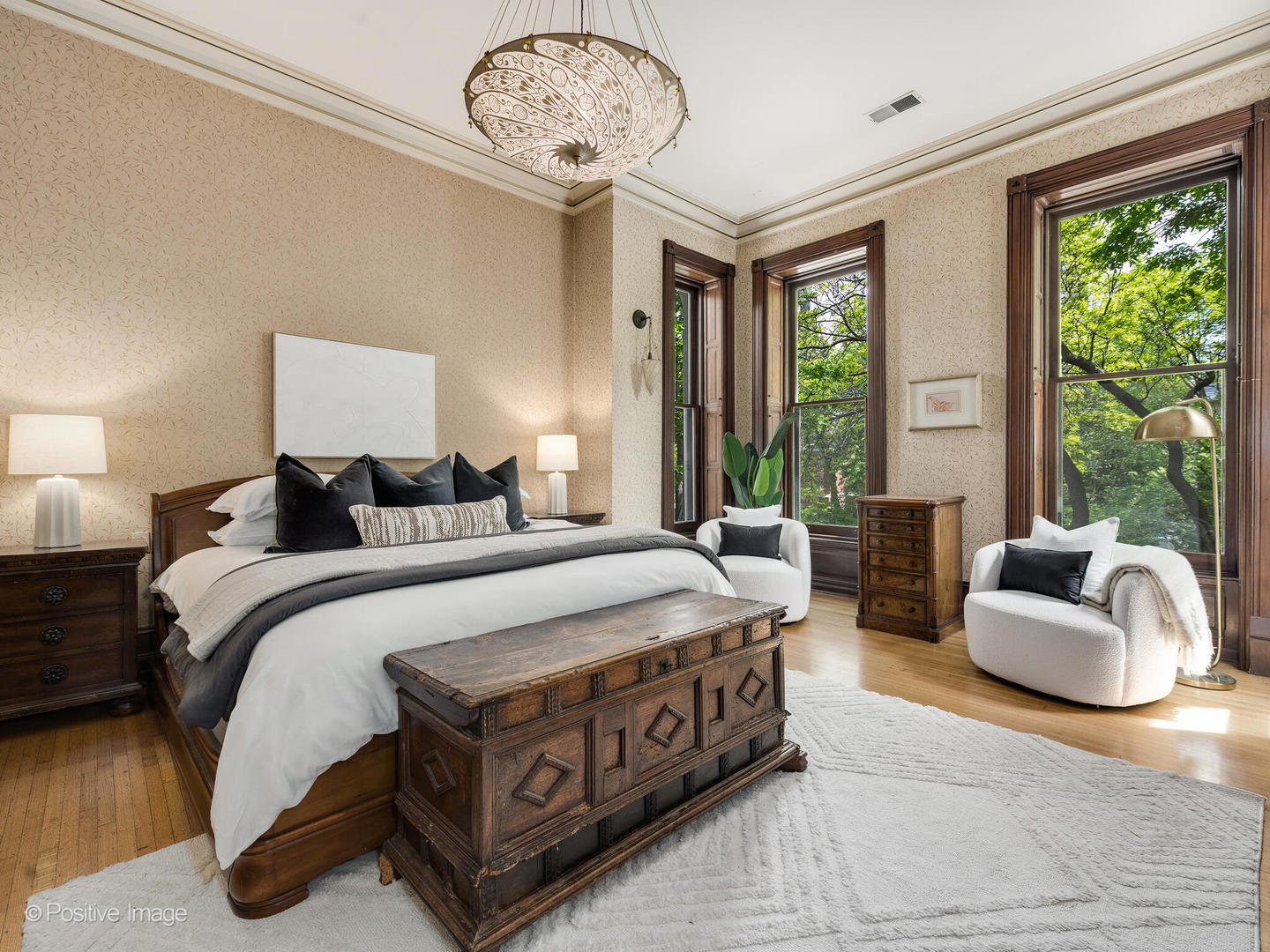 1454 N Dearborn St Chicago, IL 60610