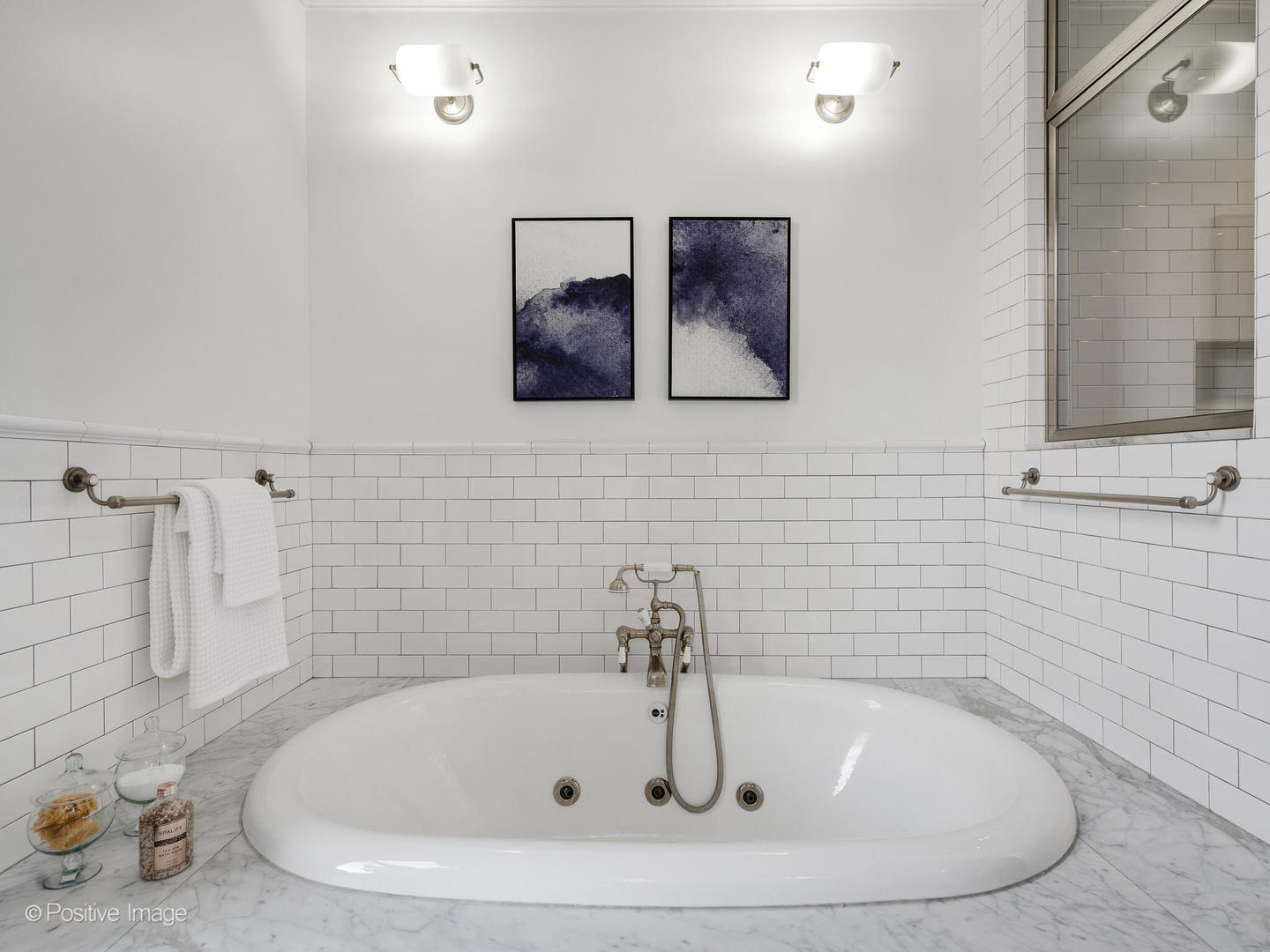 1454 N Dearborn St Chicago, IL 60610