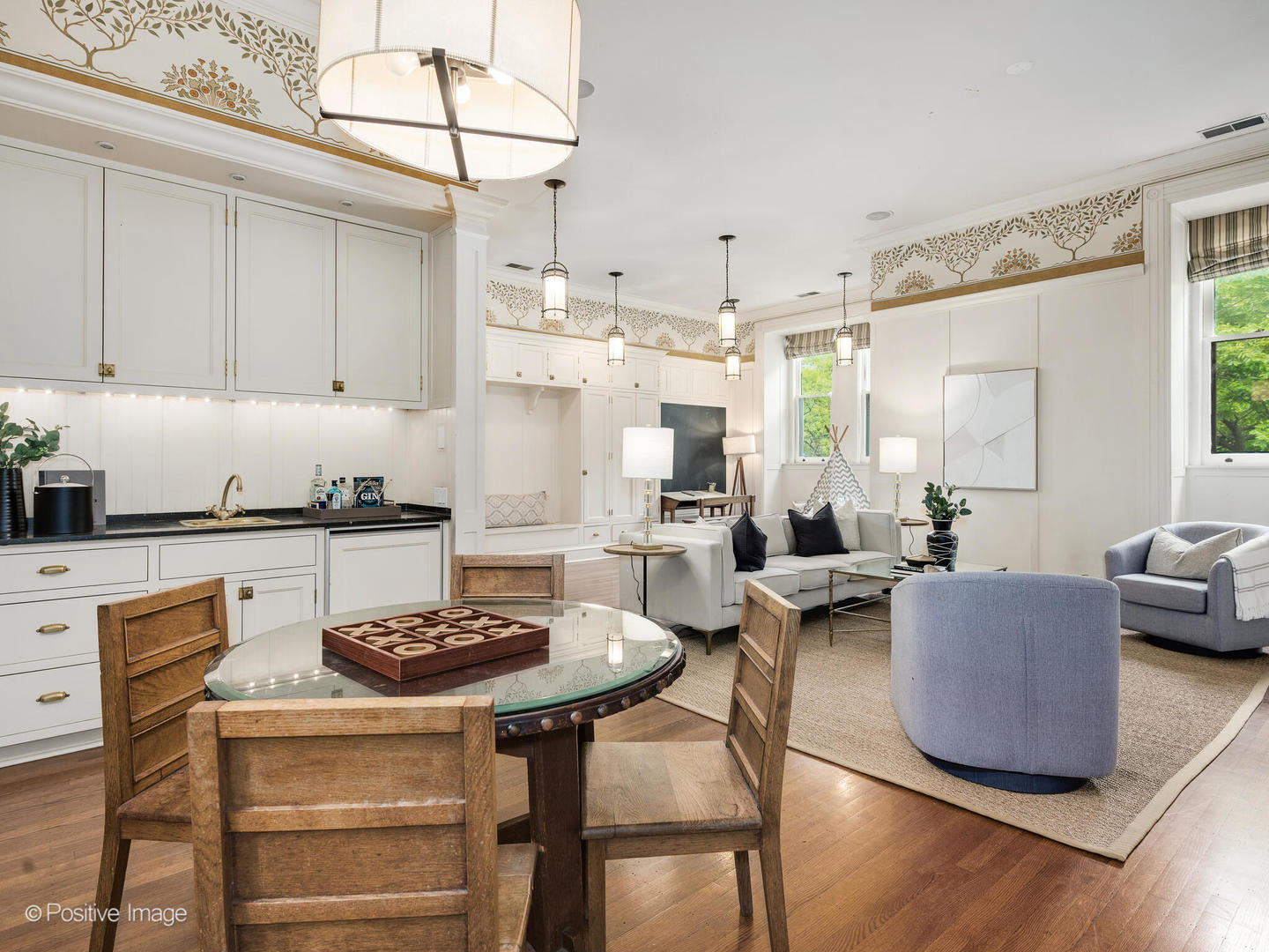 1454 N Dearborn St Chicago, IL 60610