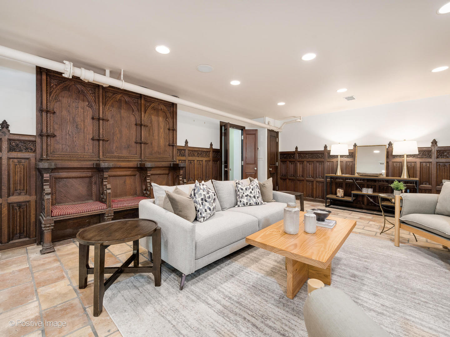 1454 N Dearborn St Chicago, IL 60610