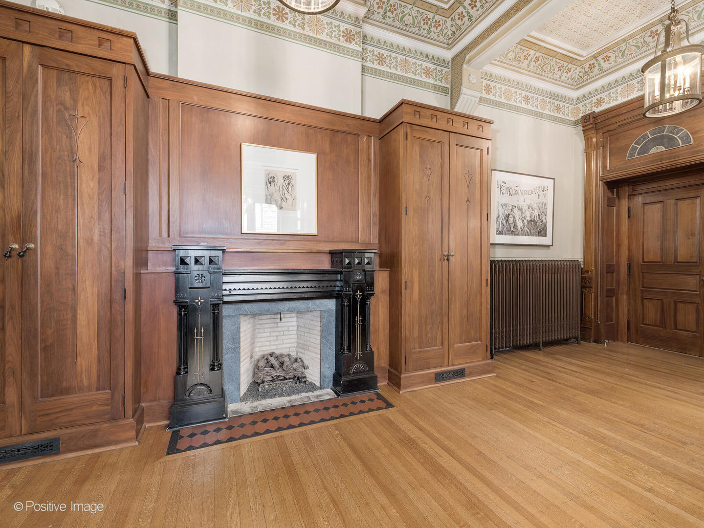 1454 N Dearborn St Chicago, IL 60610