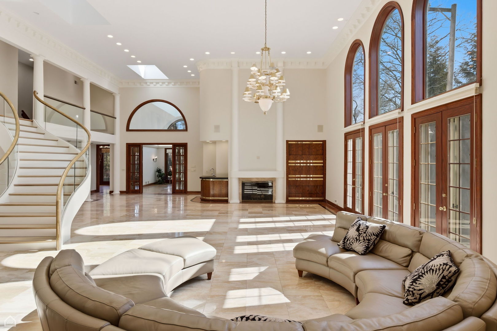 260 Beech St Highland Park, IL 60035