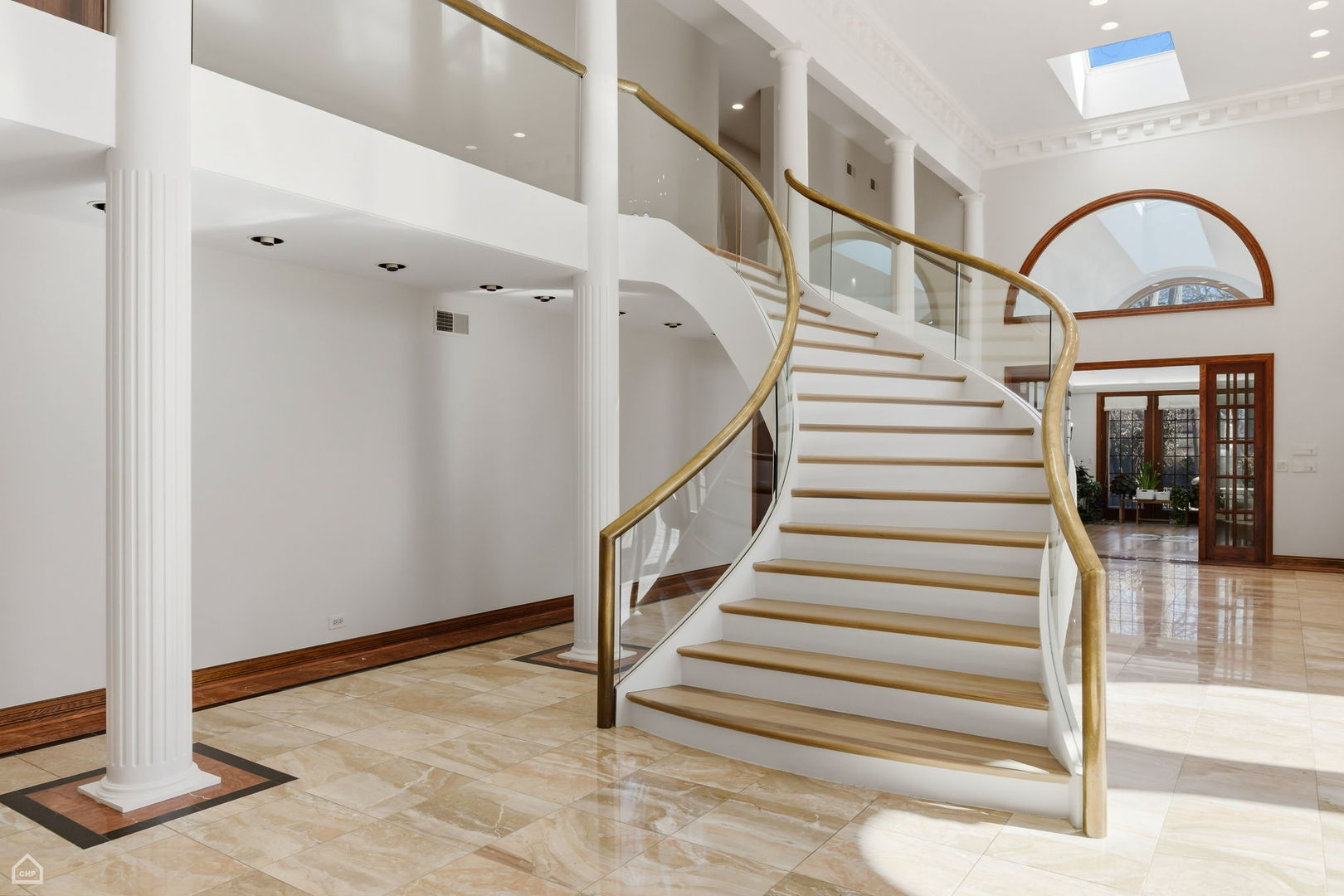 260 Beech St Highland Park, IL 60035