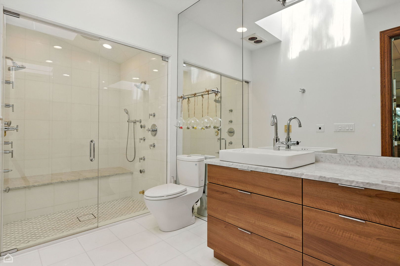 260 Beech St Highland Park, IL 60035