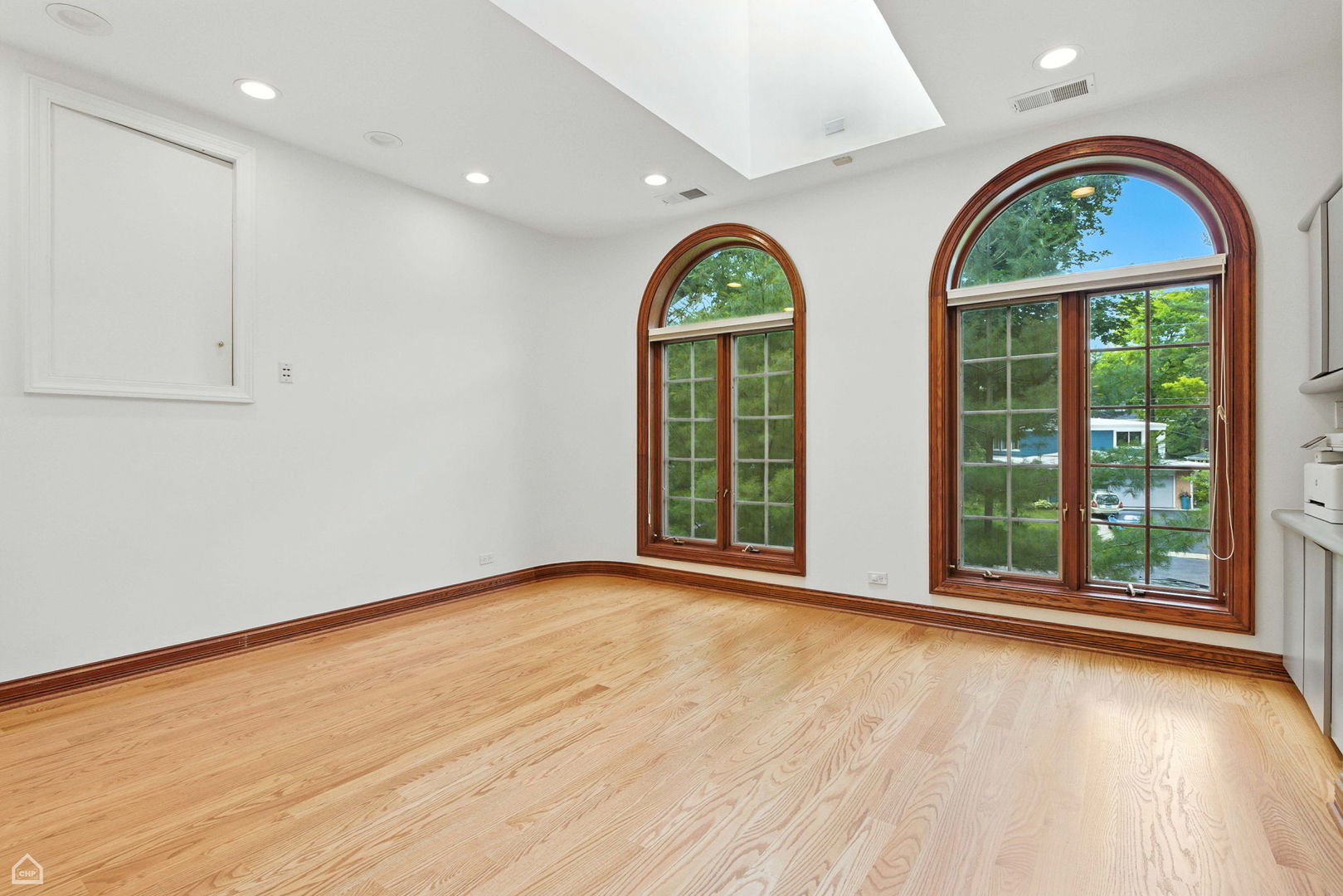 260 Beech St Highland Park, IL 60035