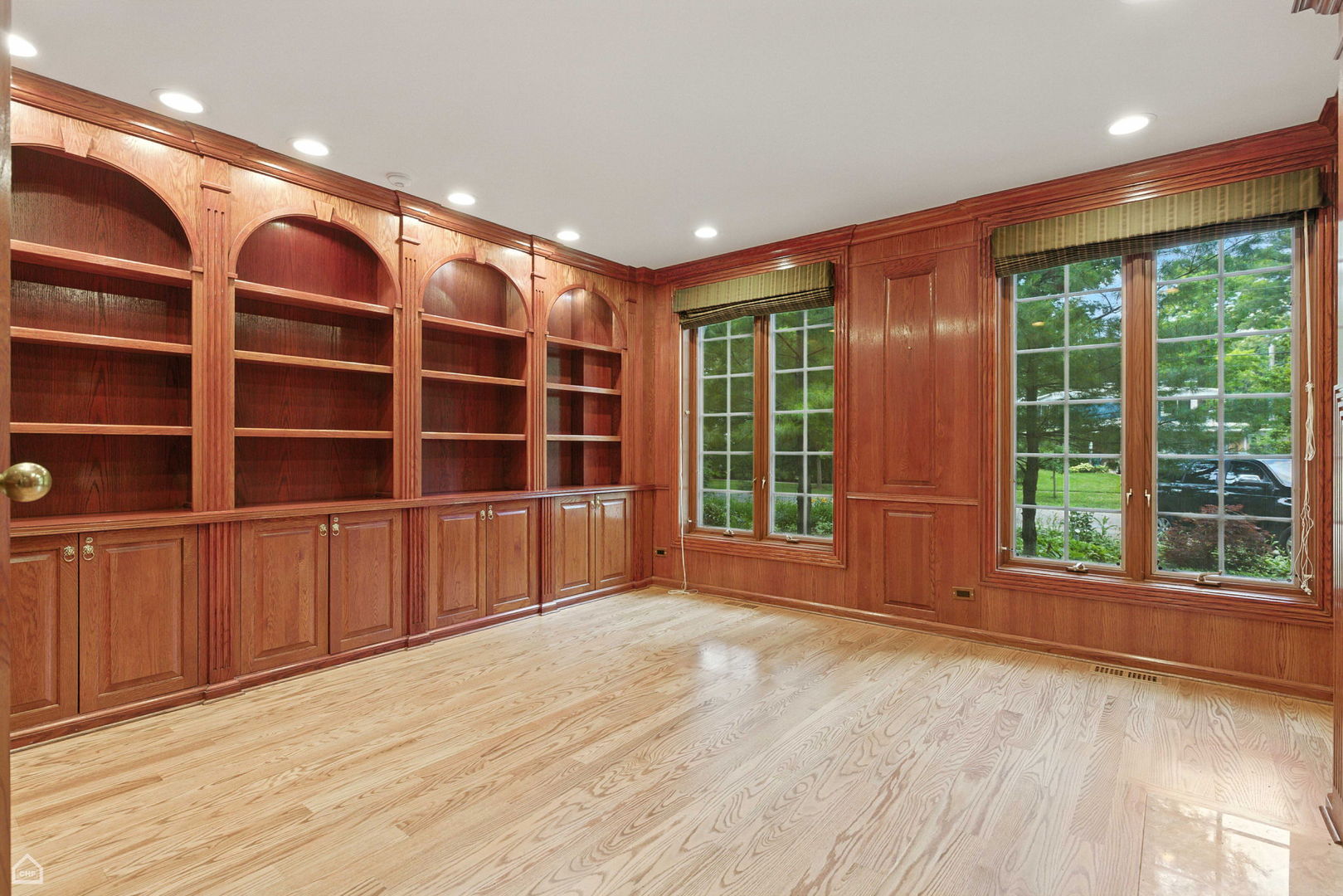 260 Beech St Highland Park, IL 60035