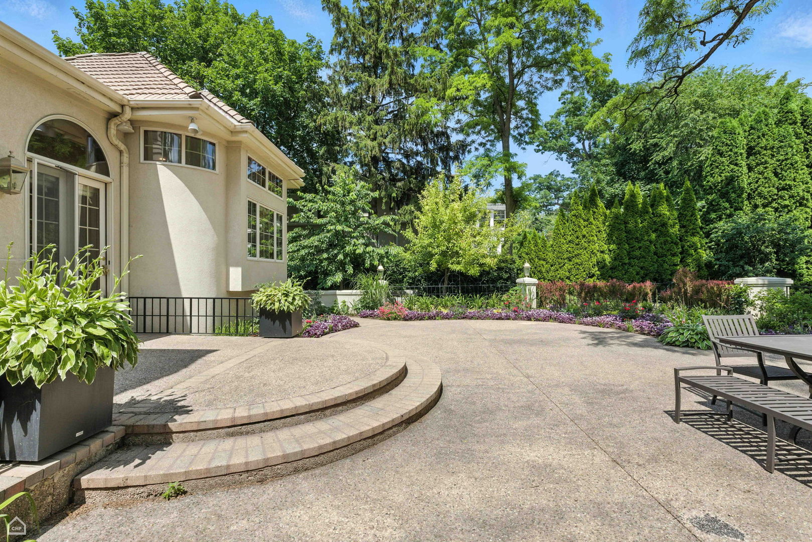 260 Beech St Highland Park, IL 60035