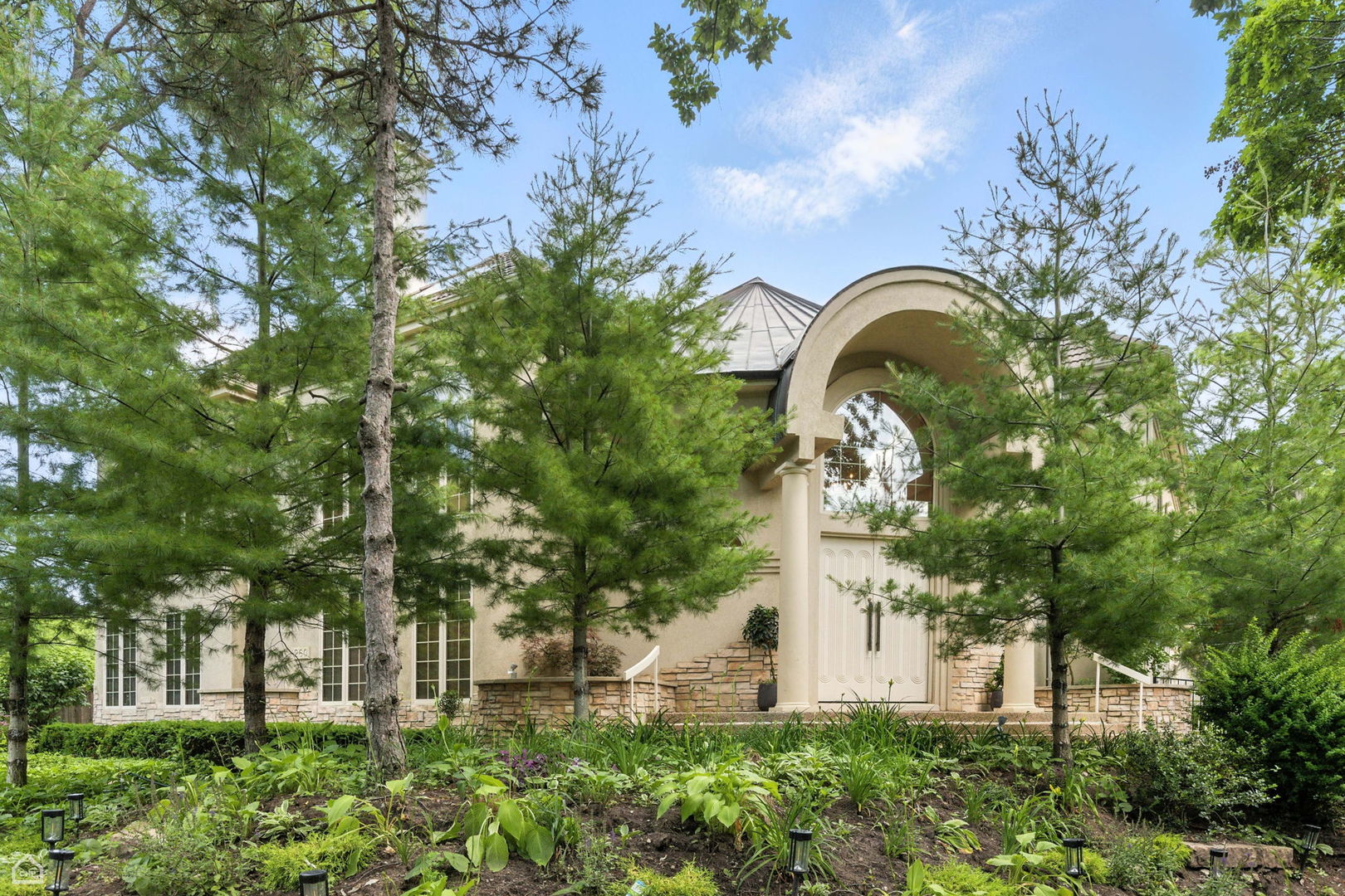 260 Beech St Highland Park, IL 60035