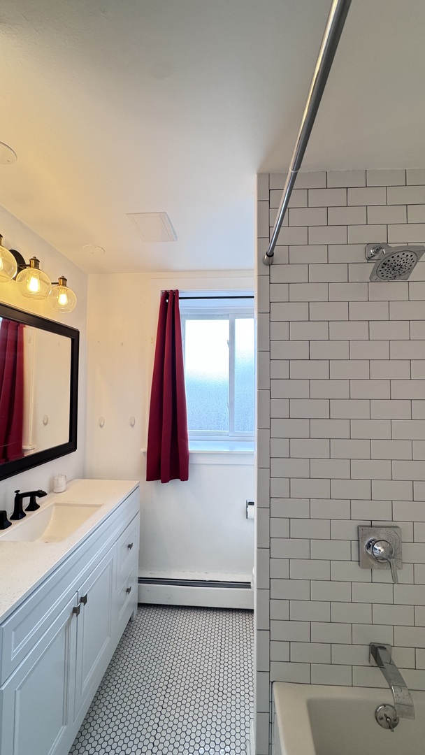 415 Wesley Ave #48 Oak Park, IL 60302