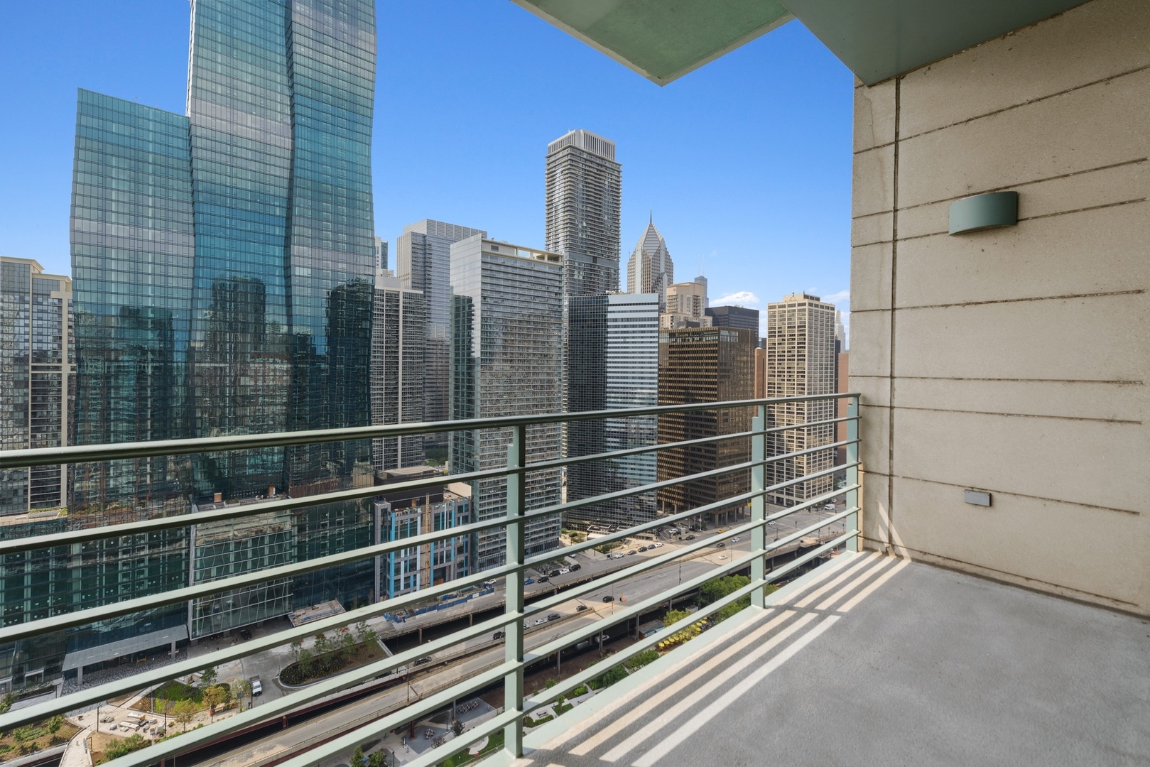 415 E North Water St #3205 Chicago, IL 60611