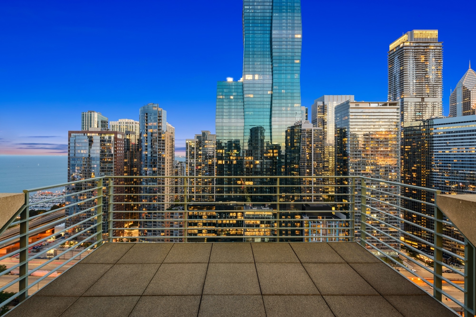 415 E North Water St #3205 Chicago, IL 60611
