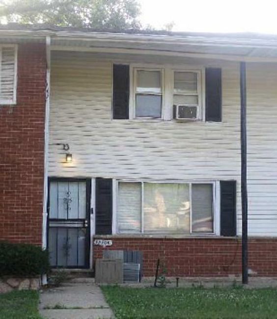 12109 S INDIANA Ave Chicago, IL 60628