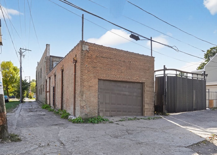 1114 W 51st St Chicago, IL 60609