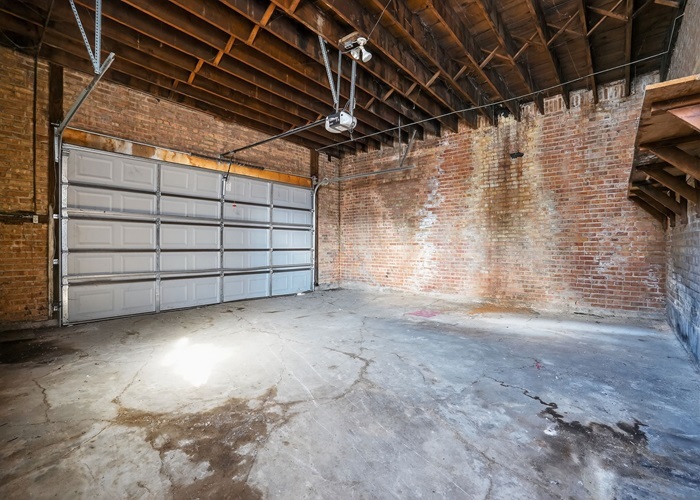 1114 W 51st St Chicago, IL 60609