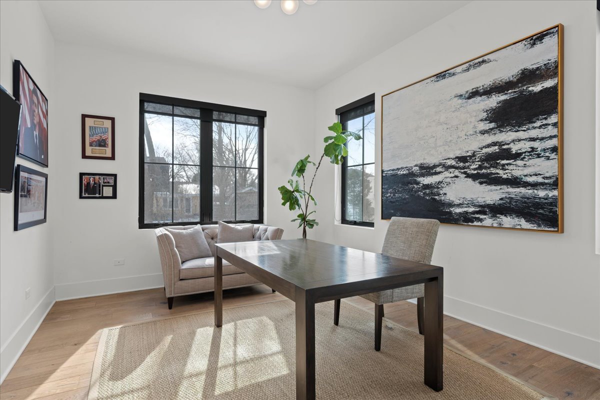 1555 Samanthas Way Deerfield, IL 60015