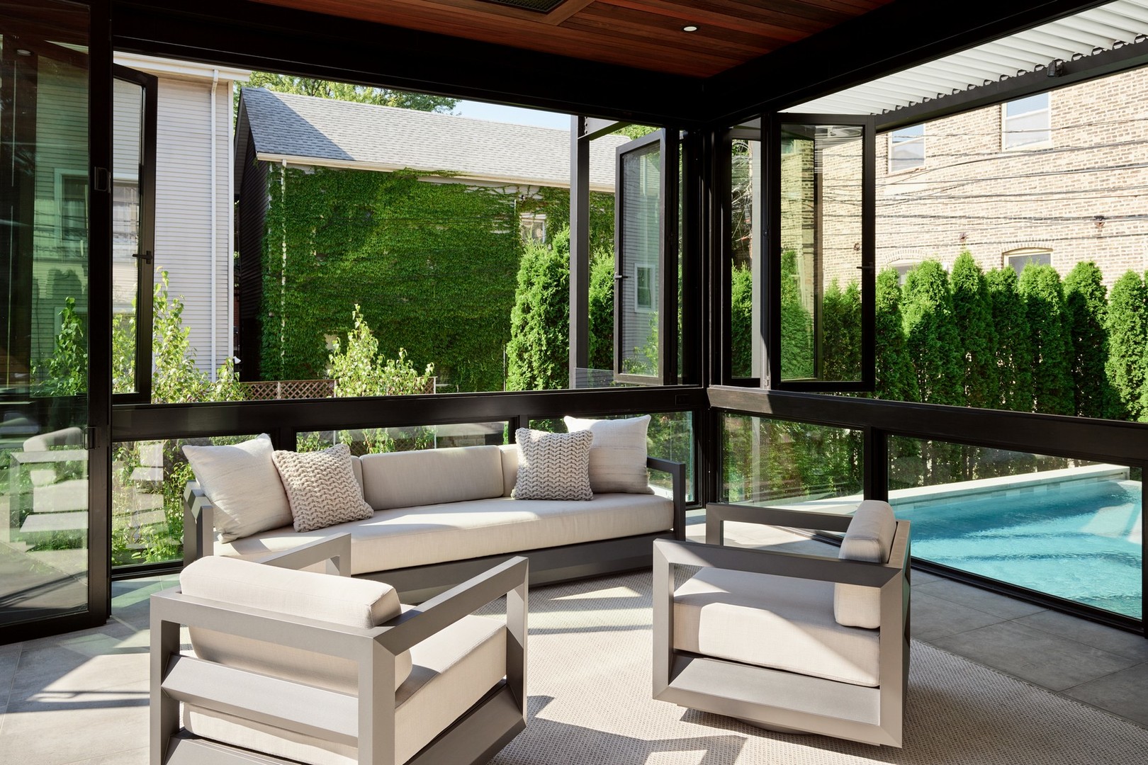 1838 N BURLING St Chicago, IL 60614