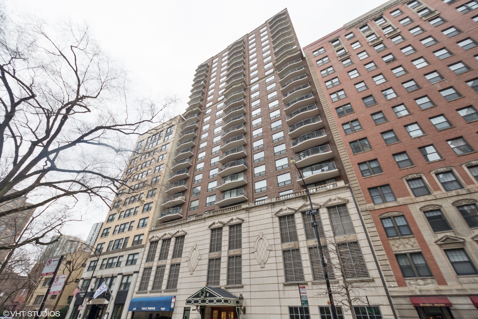 1250 N Dearborn St #16B