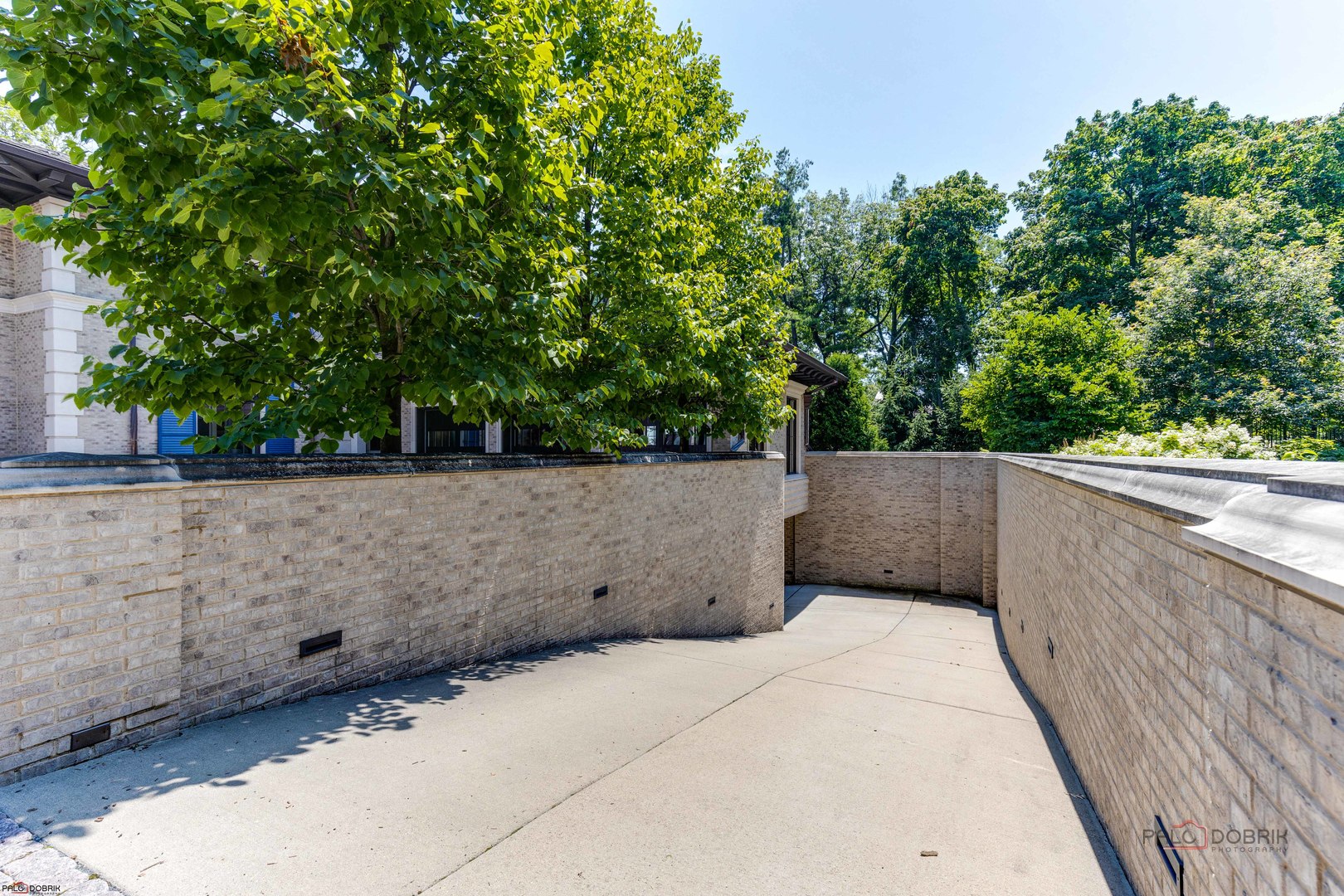 595 Cir Ln Lake Forest, IL 60045