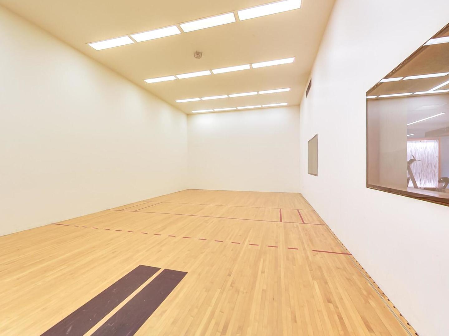 400 E RANDOLPH St #1804 Chicago, IL 60601