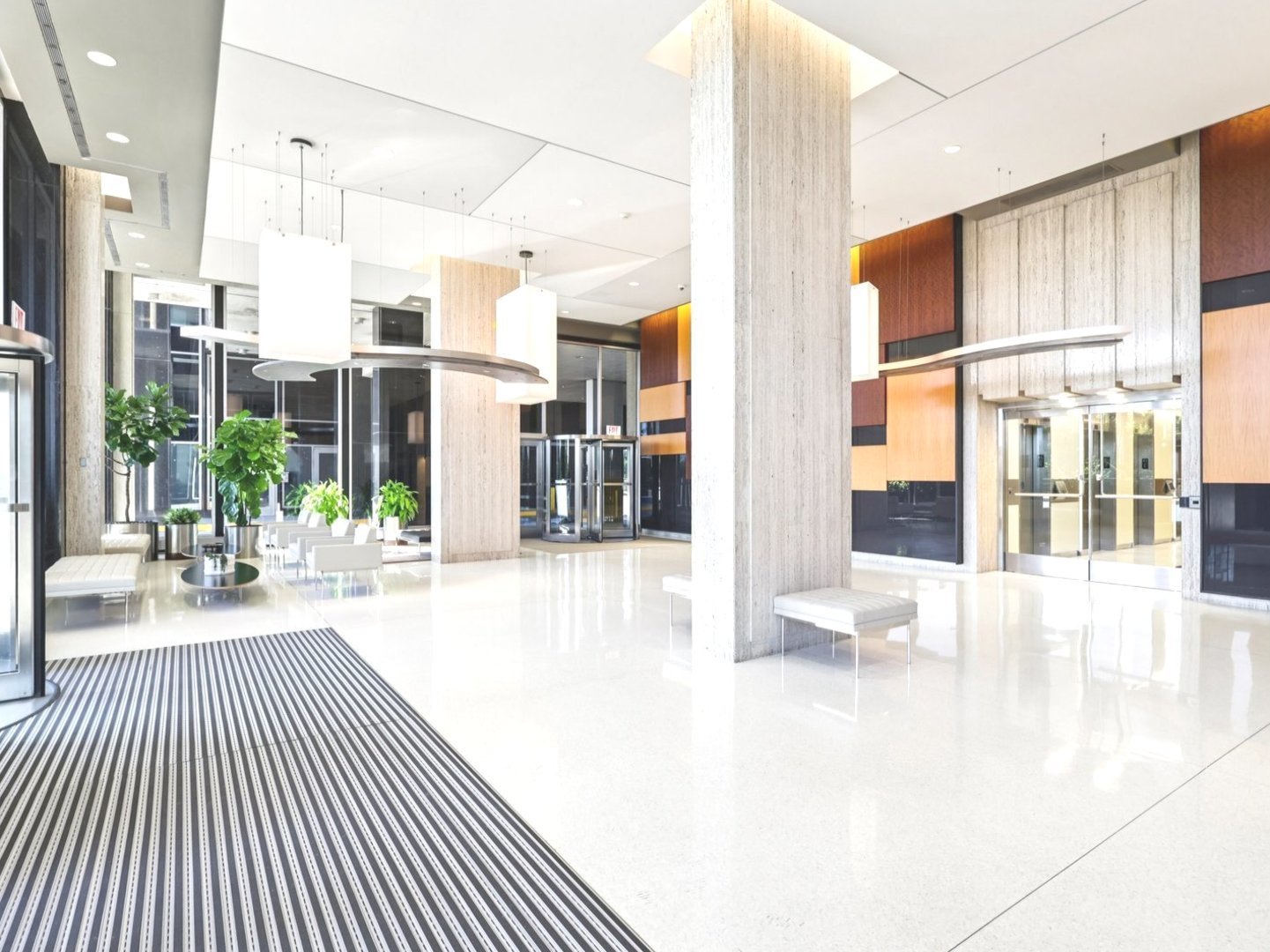 400 E RANDOLPH St #1804 Chicago, IL 60601