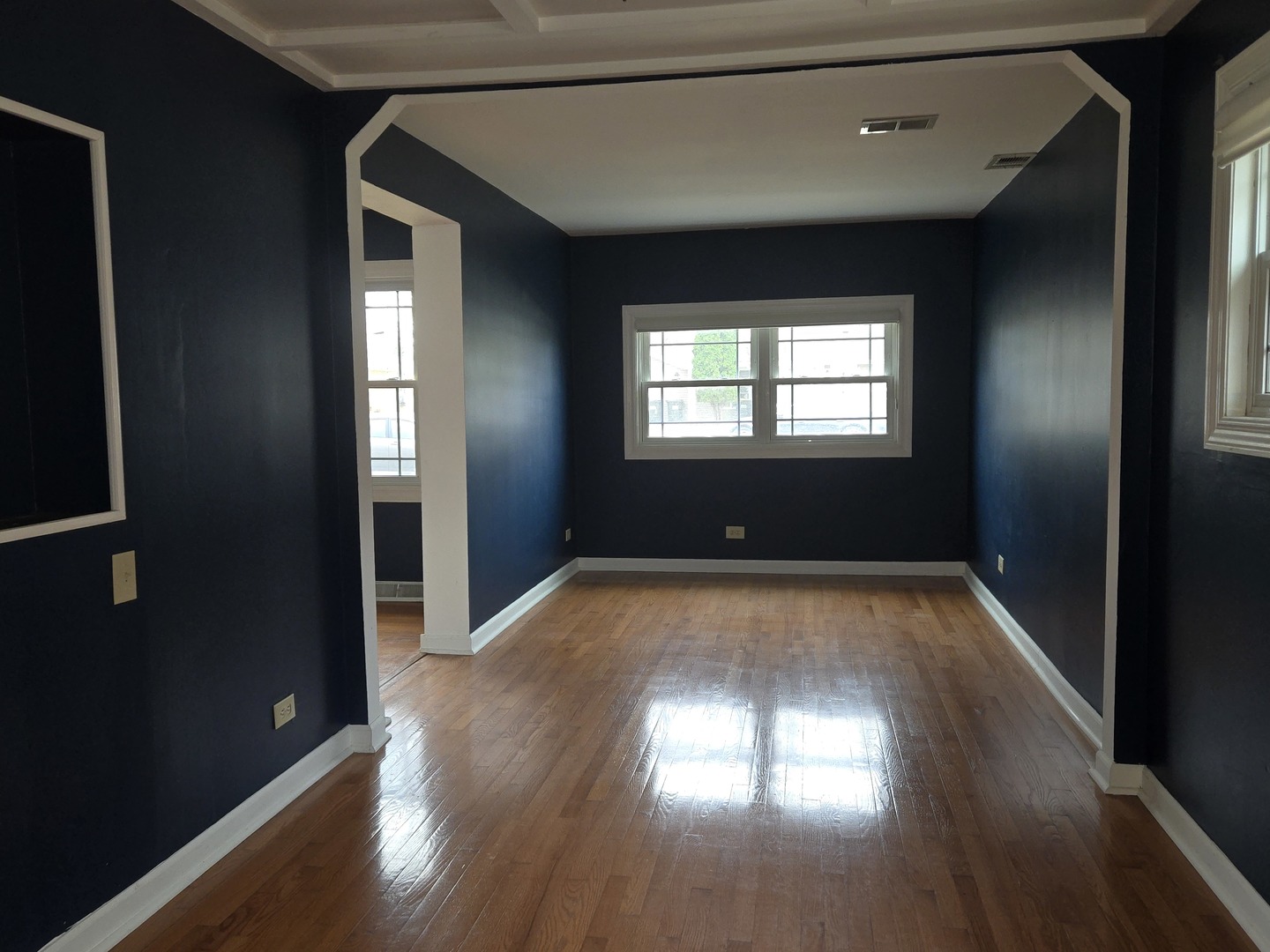 6108 Birmingham St Chicago Ridge, IL 60415