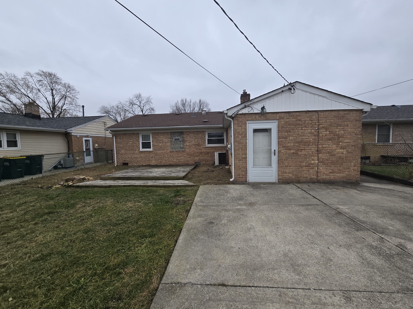 6108 Birmingham St Chicago Ridge, IL 60415