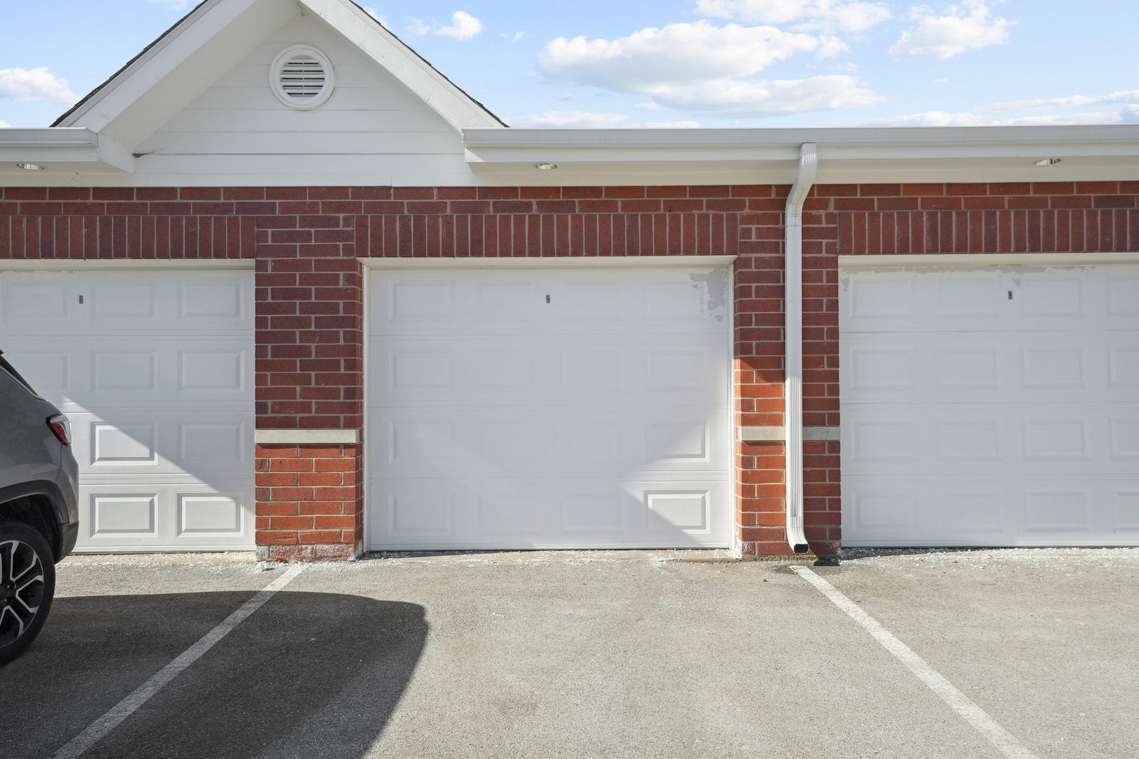 17212 Oak Park Ave #3SW Tinley Park, IL 60477