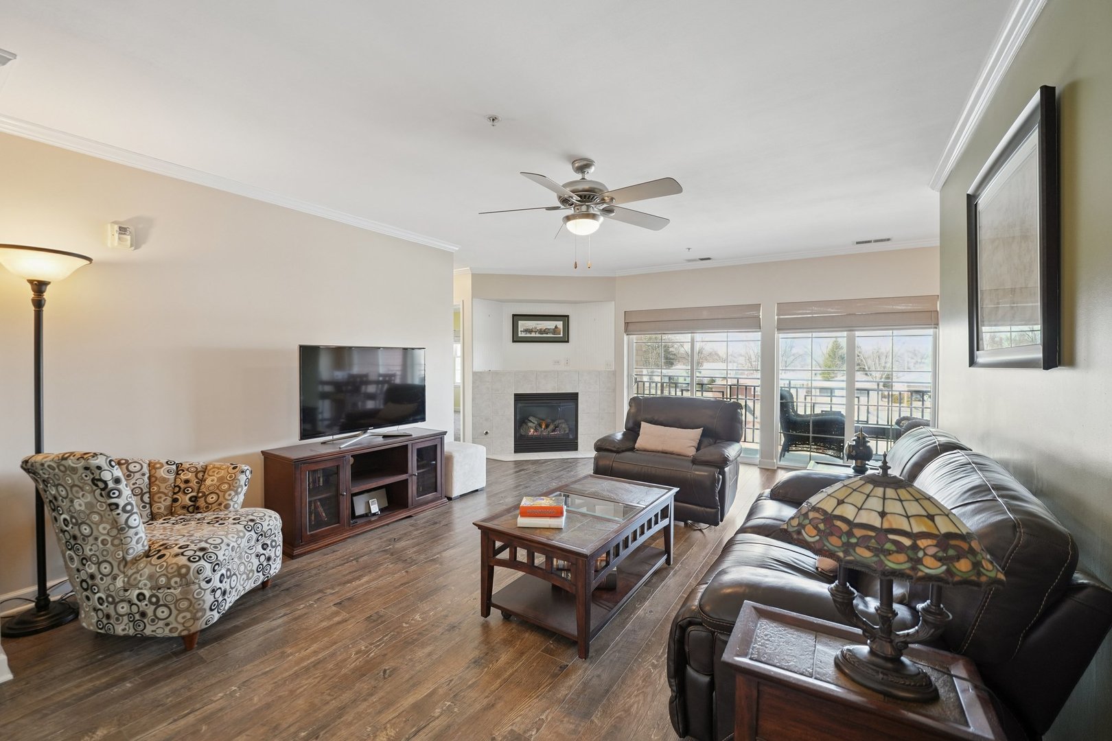 17212 Oak Park Ave #3SW Tinley Park, IL 60477