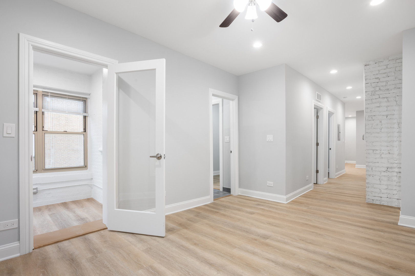 1635 W Chase Ave #2M Chicago, IL 60626