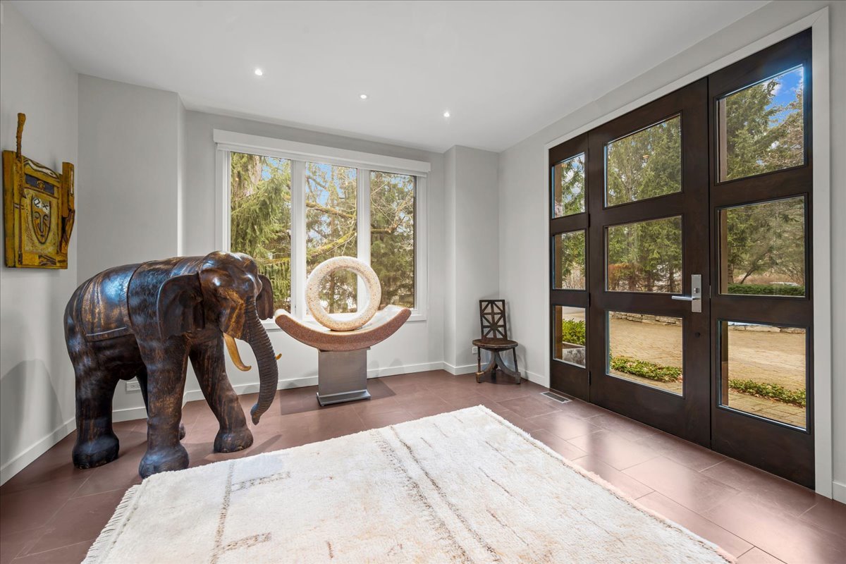 1643 Sylvester Pl Highland Park, IL 60035