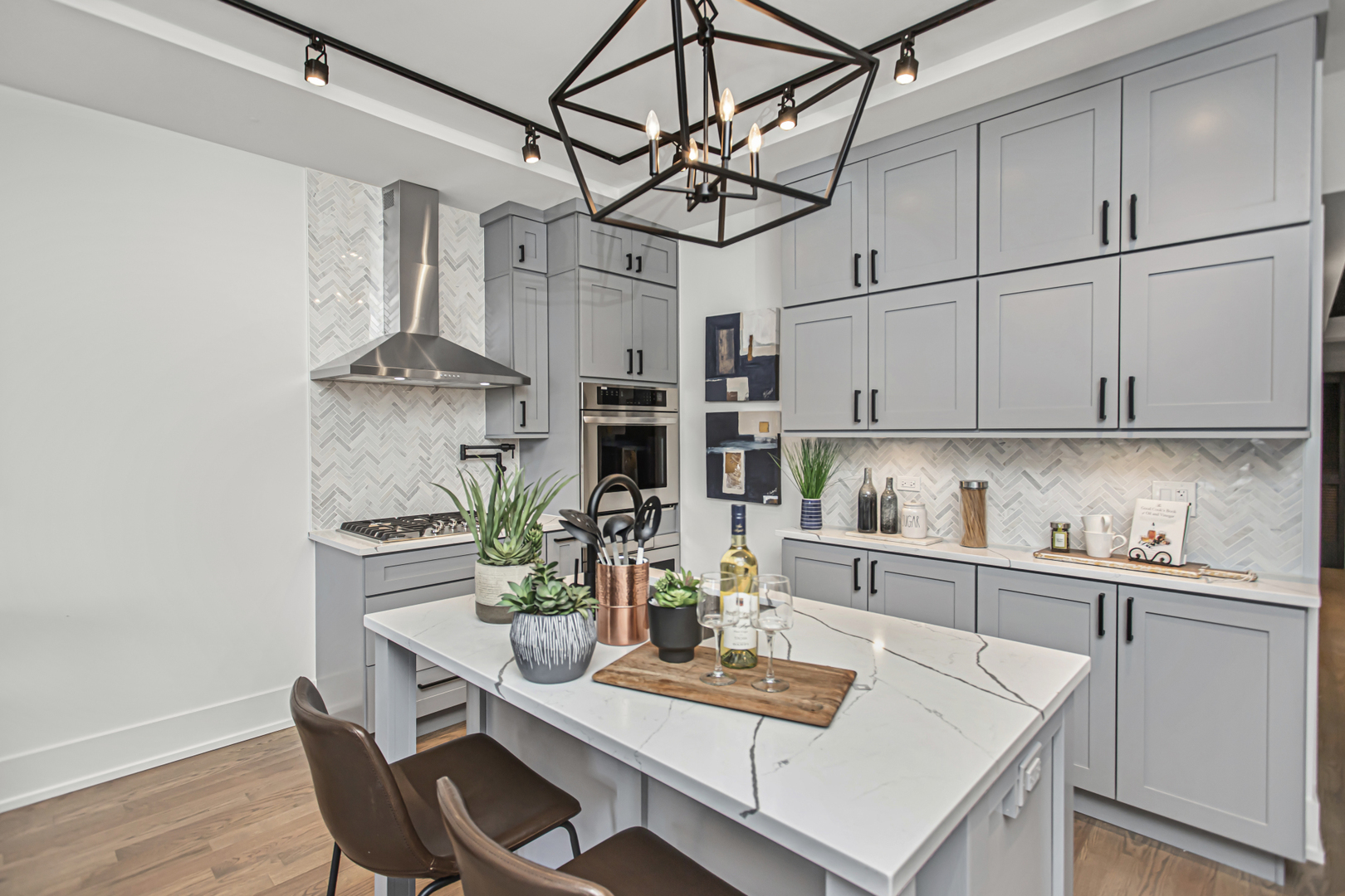 6526 S Ingleside Ave #2N Chicago, IL 60637