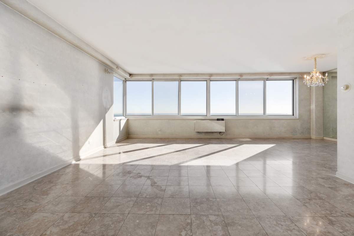 1440 N Lk Shr Dr #21H Chicago, IL 60610