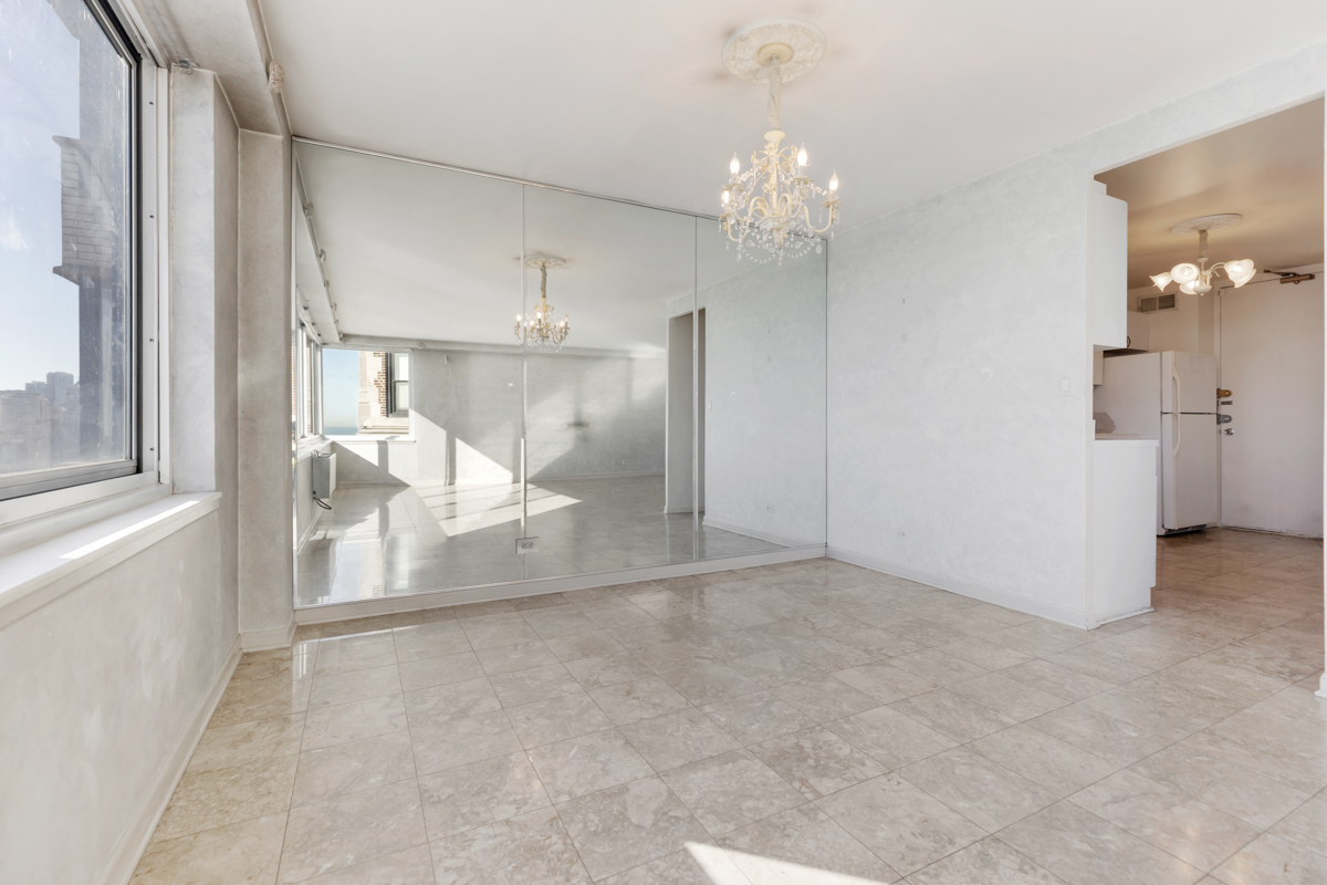 1440 N Lk Shr Dr #21H Chicago, IL 60610