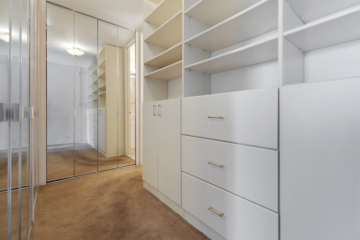 1440 N Lk Shr Dr #21H Chicago, IL 60610