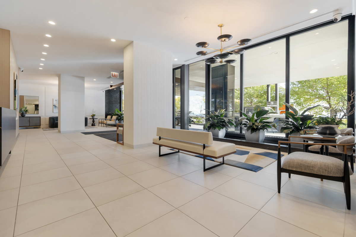 1440 N Lk Shr Dr #21H Chicago, IL 60610