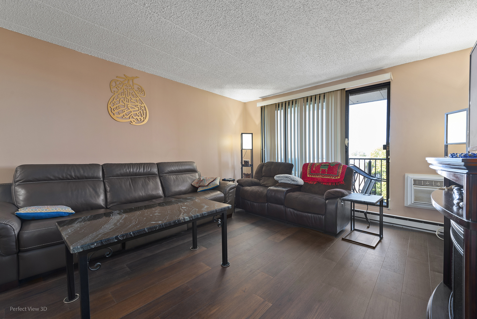 9701 N Dee Rd #5E Niles, IL 60714