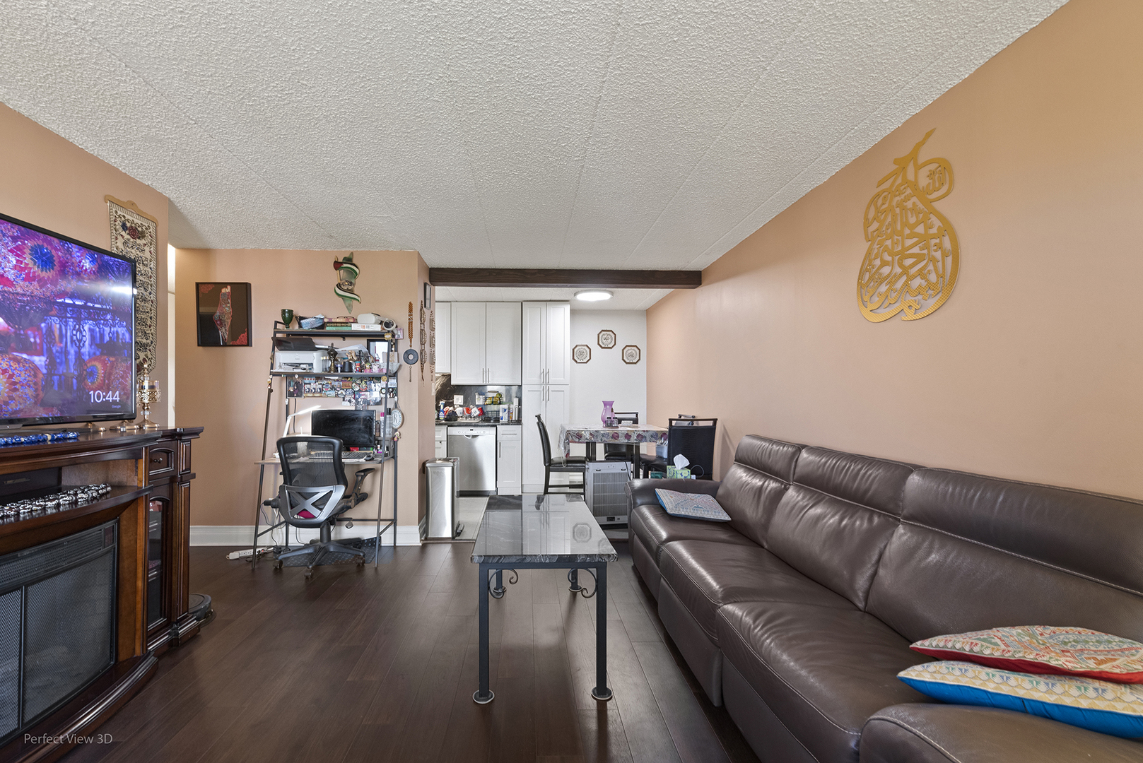 9701 N Dee Rd #5E Niles, IL 60714